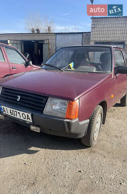 Хэтчбек ЗАЗ 1102 Таврия-Нова 2004 в 