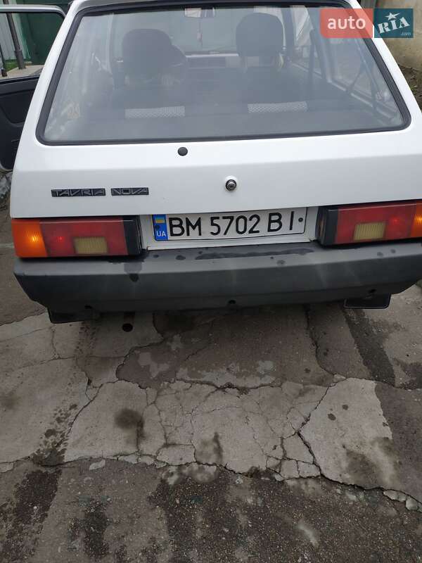 Хэтчбек ЗАЗ 1102 Таврия-Нова 2006 в Сумах