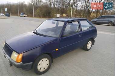 Хэтчбек ЗАЗ 1102 Таврия-Нова 2004 в 