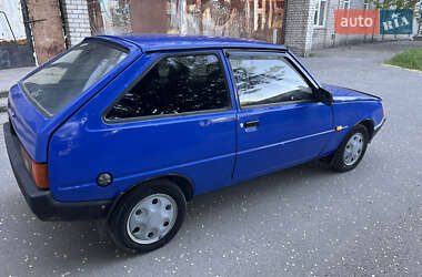 Хетчбек ЗАЗ 1102 Таврія-Нова 2001 в 