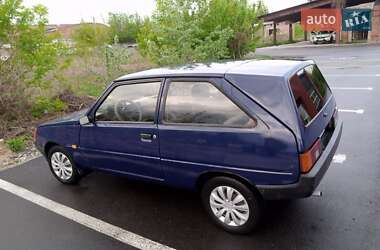 Хэтчбек ЗАЗ 1102 Таврия-Нова 2002 в 