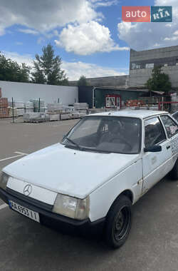 Хетчбек ЗАЗ 1102 Таврія-Нова 1998 в Києві