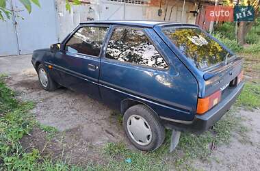Хетчбек ЗАЗ 1102 Таврія-Нова 2004 в Харкові