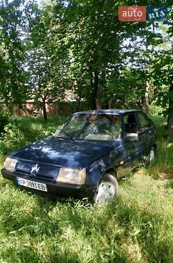 Хэтчбек ЗАЗ 1102 Таврия-Нова 2005 в 