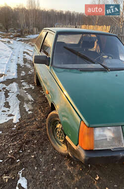 Хэтчбек ЗАЗ 1102 Таврия-Нова 2006 в 