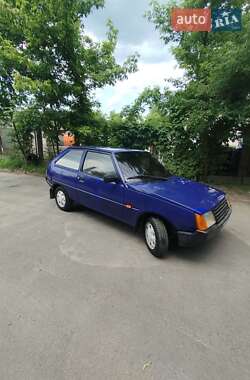 Хэтчбек ЗАЗ 1102 Таврия-Нова 2001 в 