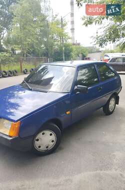 Хэтчбек ЗАЗ 1102 Таврия-Нова 2001 в 