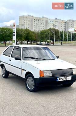 Хэтчбек ЗАЗ 1102 Таврия-Нова 2001 в Запорожье
