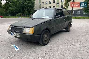 Хэтчбек ЗАЗ 1102 Таврия-Нова 2001 в Каменском