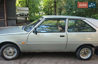 Хэтчбек ЗАЗ 1102 Таврия-Нова 2005 в 