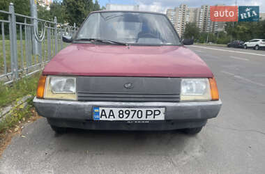Хэтчбек ЗАЗ 1102 Таврия-Нова 2002 в Киеве