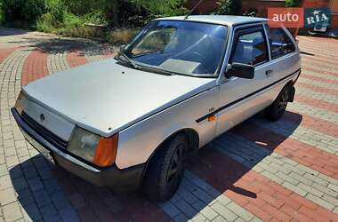 Хэтчбек ЗАЗ 1102 Таврия-Нова 2003 в 