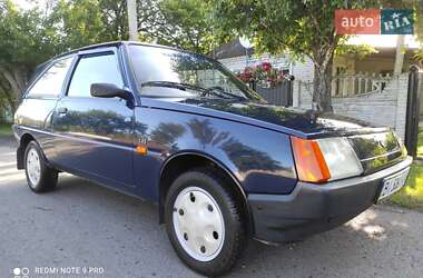 Хэтчбек ЗАЗ 1102 Таврия-Нова 2004 в 