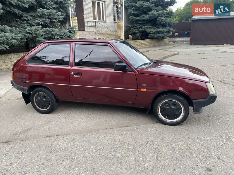Хэтчбек ЗАЗ 1102 Таврия-Нова 1998 в Днепре