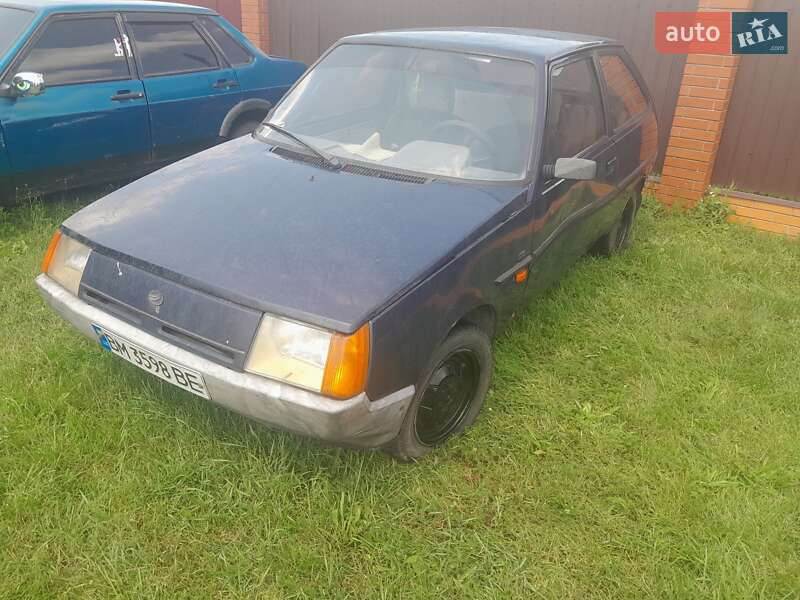Хэтчбек ЗАЗ 1102 Таврия-Нова 1998 в 