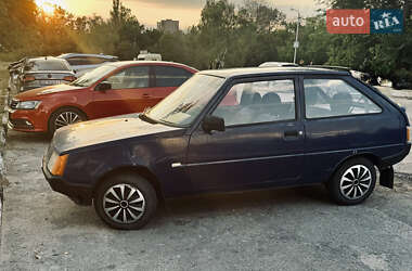 Хэтчбек ЗАЗ 1102 Таврия-Нова 2004 в 