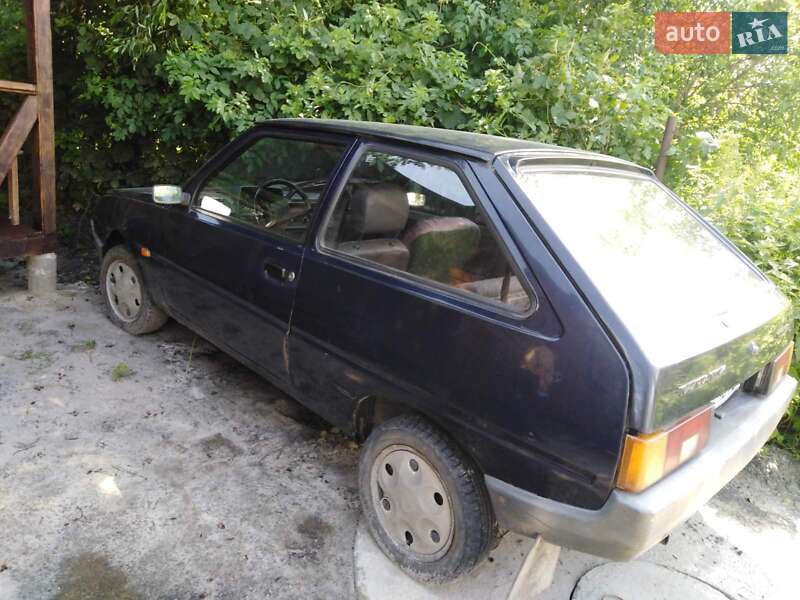 Хэтчбек ЗАЗ 1102 Таврия-Нова 2001 в Боярке