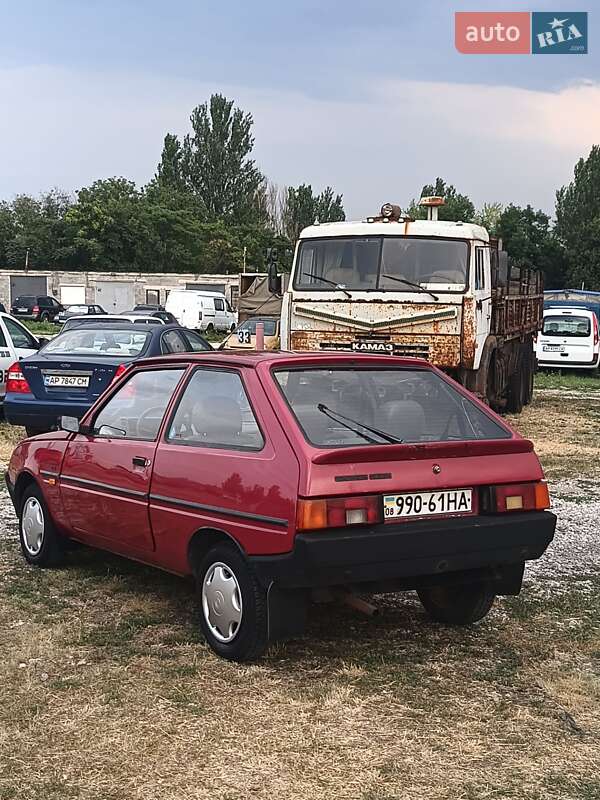 Хэтчбек ЗАЗ 1102 Таврия-Нова 2003 в Запорожье