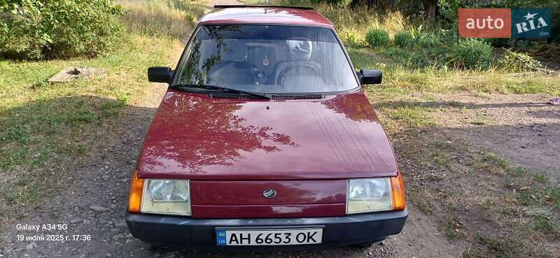 Хэтчбек ЗАЗ 1102 Таврия-Нова 2005 в 