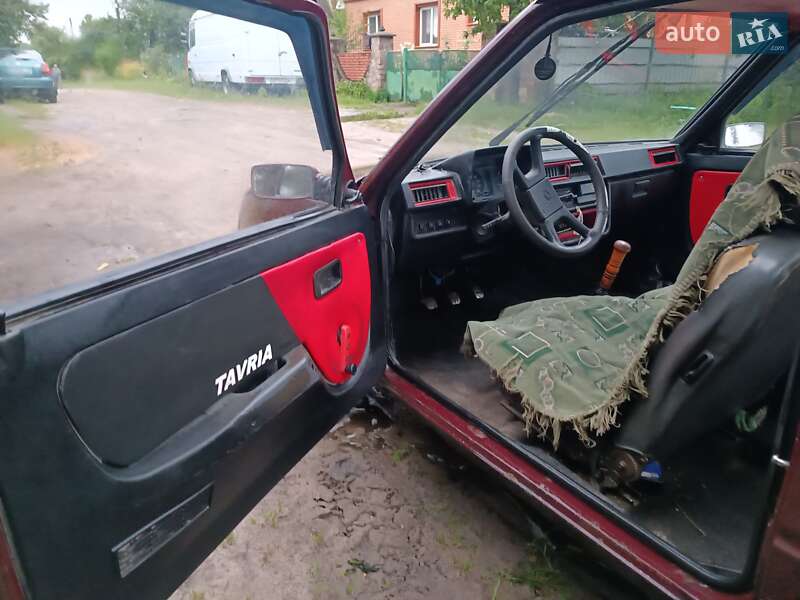 Хэтчбек ЗАЗ 1102 Таврия-Нова 2005 в Олевске
