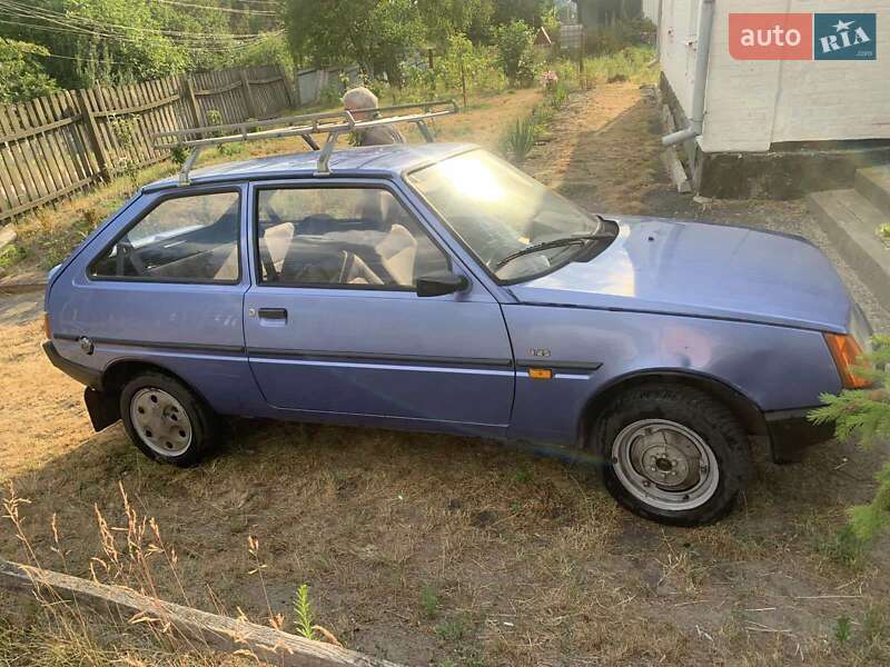 Хэтчбек ЗАЗ 1102 Таврия-Нова 2002 в Тараще