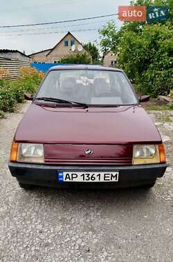 Хэтчбек ЗАЗ 1102 Таврия-Нова 2006 в 