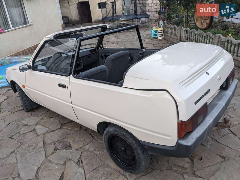 Хэтчбек ЗАЗ 1102 Таврия-Нова 2003 в Бучаче