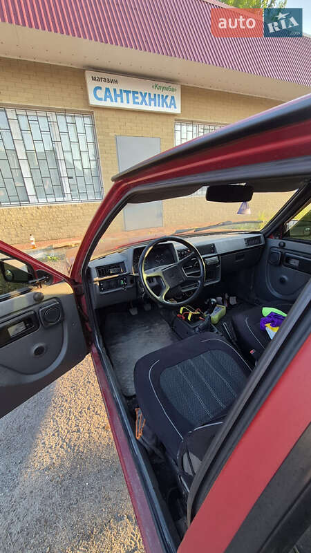 Хэтчбек ЗАЗ 1102 Таврия-Нова 2002 в Тарасовке