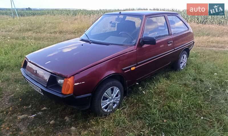 Хэтчбек ЗАЗ 1102 Таврия-Нова 2001 в Сумах