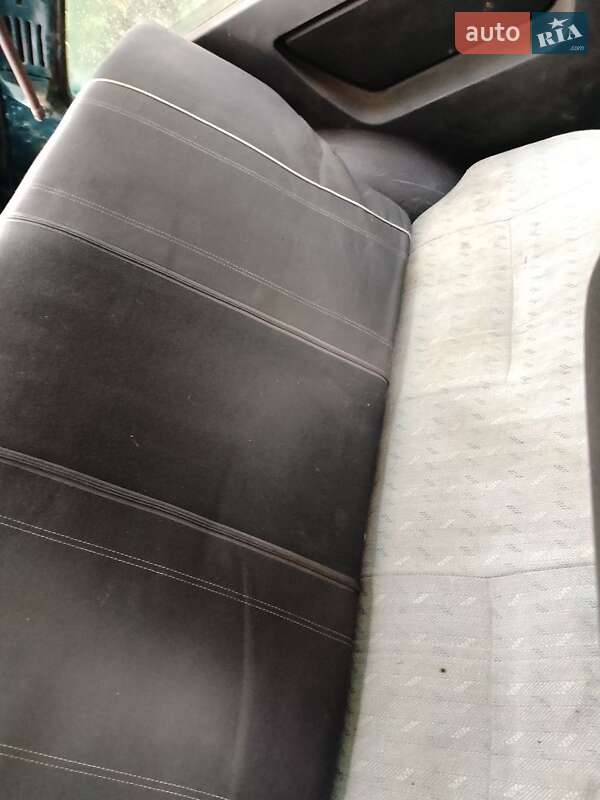 Хэтчбек ЗАЗ 1102 Таврия-Нова 1998 в Обухове