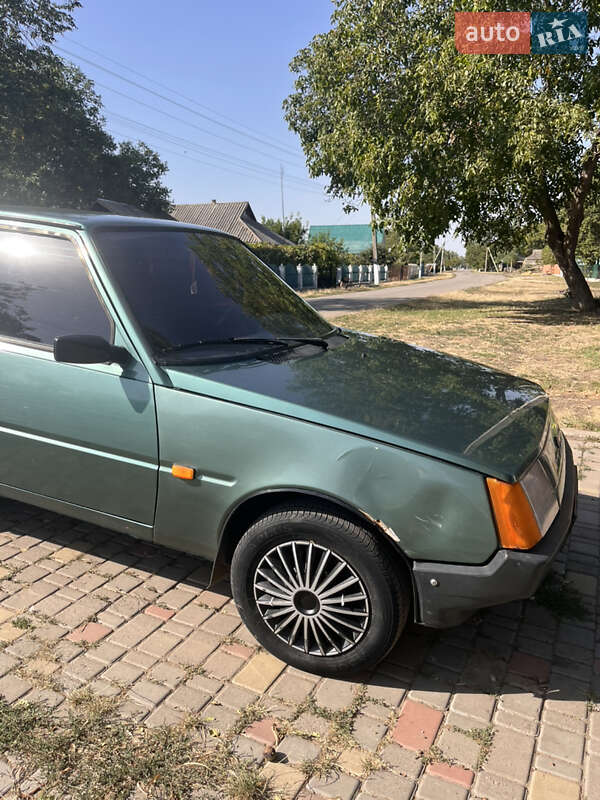 Хетчбек ЗАЗ 1102 Таврія-Нова 2006 в Врадіївці