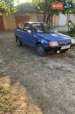 Хетчбек ЗАЗ 1102 Таврія-Нова 2001 в Олександрівці