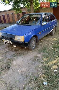 Хэтчбек ЗАЗ 1102 Таврия-Нова 2001 в 