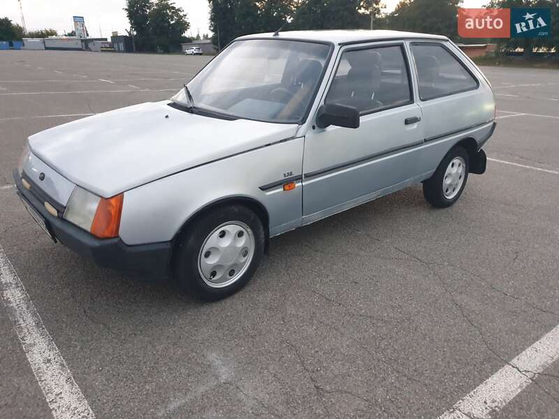 Хетчбек ЗАЗ 1102 Таврія-Нова 2004 в Києві