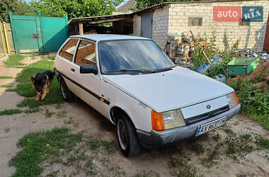 Хетчбек ЗАЗ 1102 Таврія-Нова 2000 в 