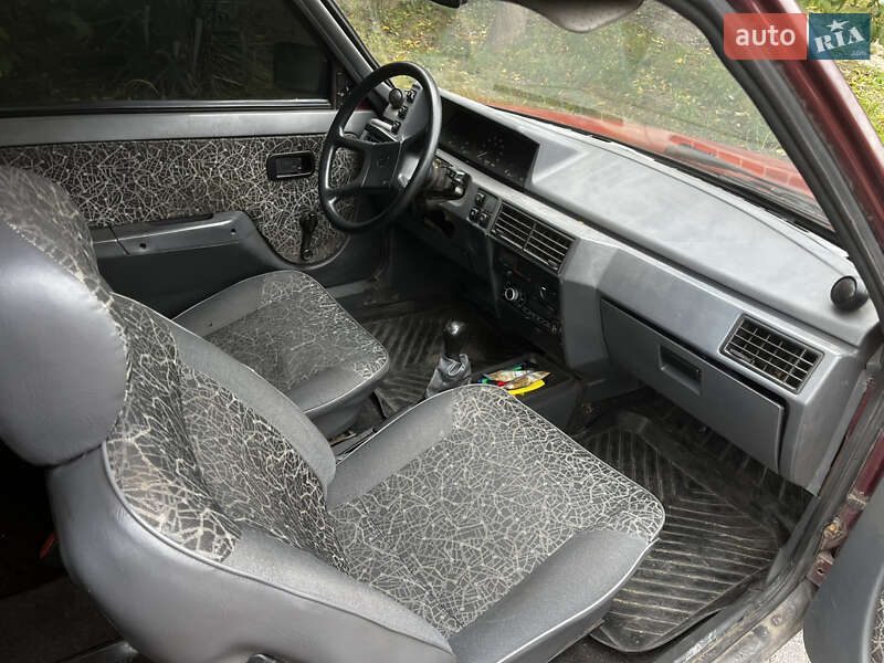 Хэтчбек ЗАЗ 1102 Таврия-Нова 2005 в Запорожье