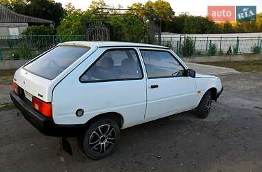 Хэтчбек ЗАЗ 1102 Таврия-Нова 2004 в 