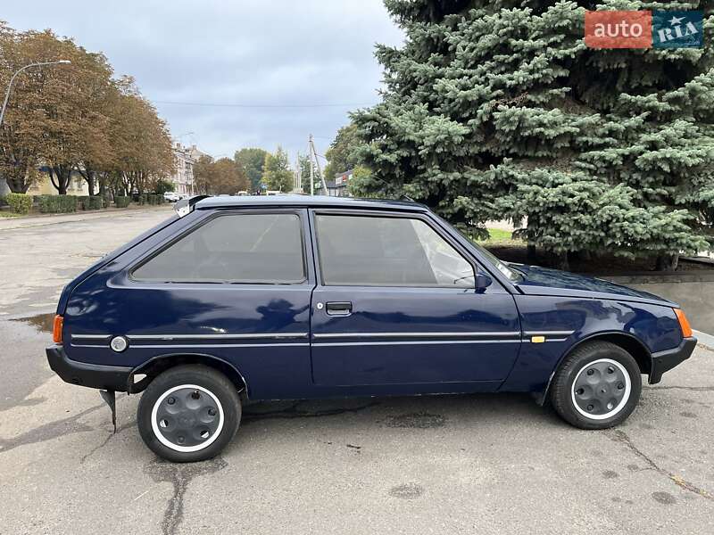 Хэтчбек ЗАЗ 1102 Таврия-Нова 2005 в Каменском