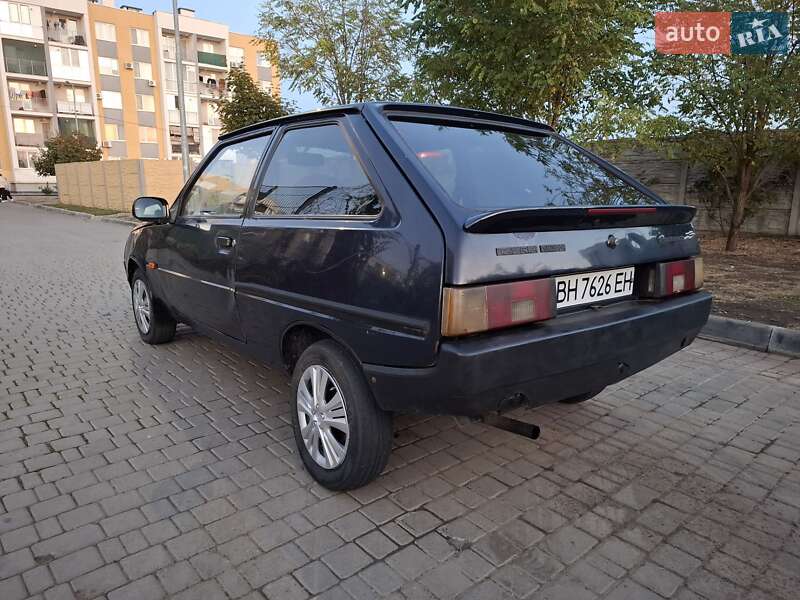 Хэтчбек ЗАЗ 1102 Таврия-Нова 1998 в Авангарде