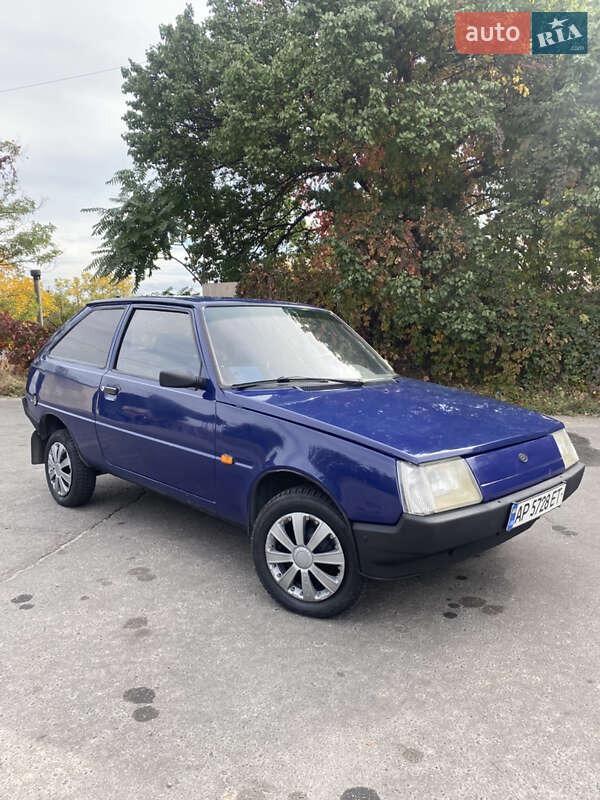 Хэтчбек ЗАЗ 1102 Таврия-Нова 2002 в Запорожье