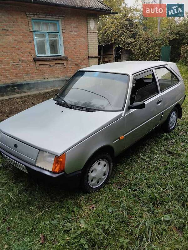 Хэтчбек ЗАЗ 1102 Таврия-Нова 2003 в Баре