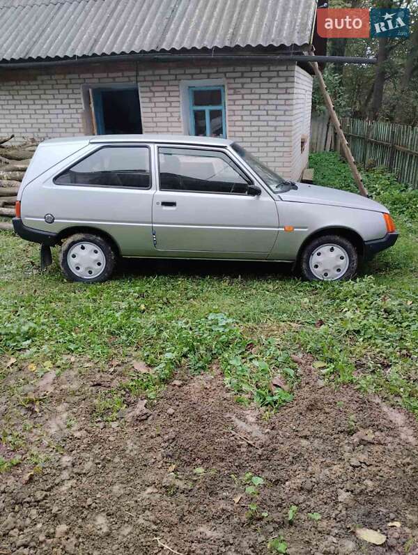 Хэтчбек ЗАЗ 1102 Таврия-Нова 2003 в Баре