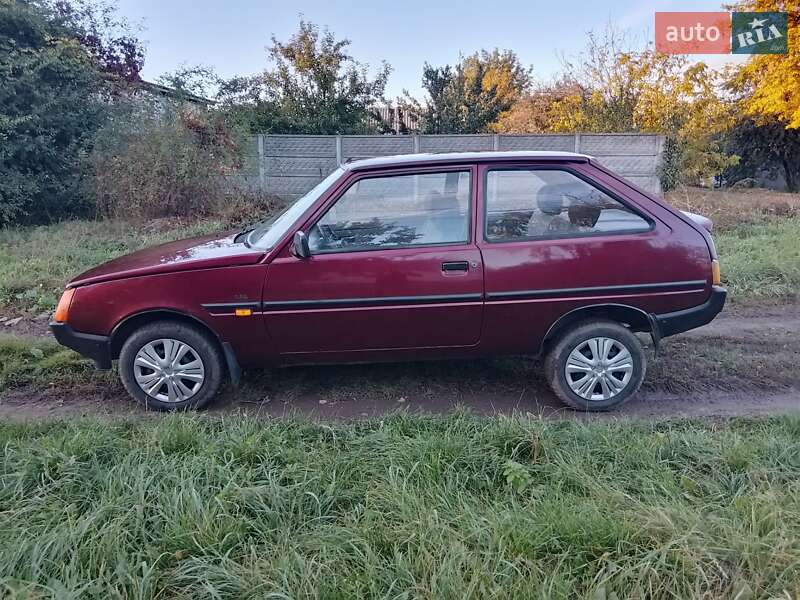 Хэтчбек ЗАЗ 1102 Таврия-Нова 2003 в Сумах