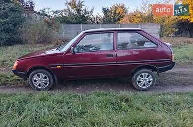 Хэтчбек ЗАЗ 1102 Таврия-Нова 2003 в 