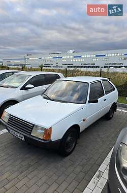 Хэтчбек ЗАЗ 1102 Таврия-Нова 2003 в 