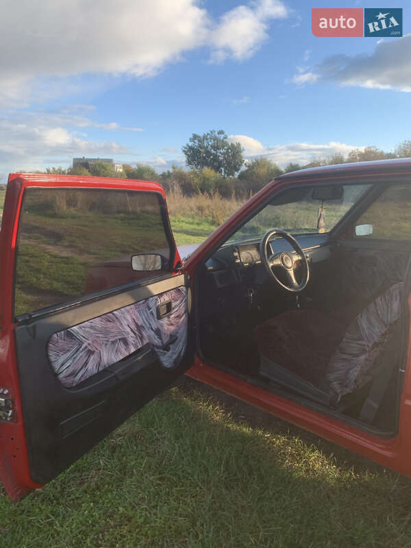 Хэтчбек ЗАЗ 1102 Таврия-Нова 1998 в Демидове фото 17 Хэтчбек ЗАЗ 1102 Таврия-Нова 1998 в Демидове