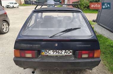 Хэтчбек ЗАЗ 1102 Таврия-Нова 2000 в 