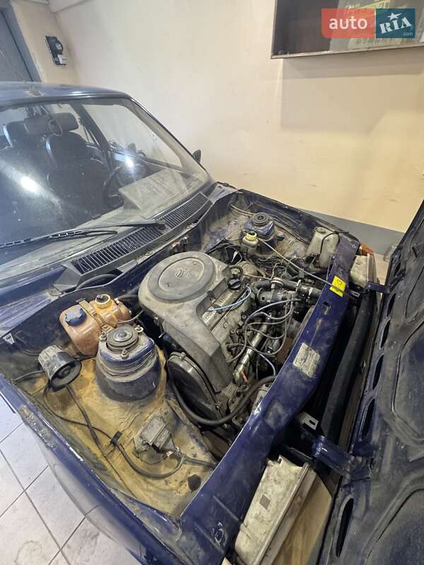 Хетчбек ЗАЗ 1102 Таврія-Нова 2004 в Запоріжжі фото 8 Хетчбек ЗАЗ 1102 Таврія-Нова 2004 в Запоріжжі
