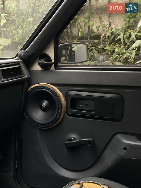 Хетчбек ЗАЗ 1102 Таврія-Нова 2003 в Чернівцях фото 8 Хетчбек ЗАЗ 1102 Таврія-Нова 2003 в Чернівцях