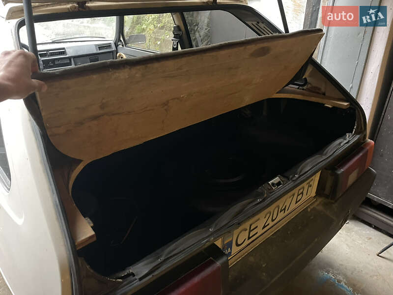 Хетчбек ЗАЗ 1102 Таврія-Нова 2003 в Чернівцях фото 14 Хетчбек ЗАЗ 1102 Таврія-Нова 2003 в Чернівцях